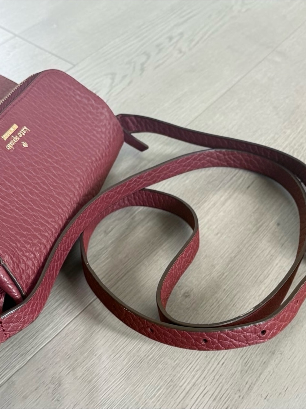 Authenticated Kate Spade Carter Berrin Burgundy Pebbled Leather Crossbody! EUC! - Picture 9 of 13